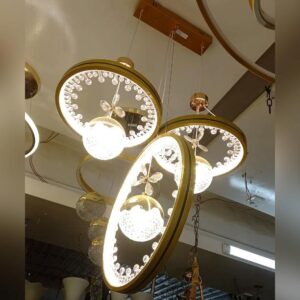 New Modern Design LED Pendant Light with Rings and Globes Chandelier for Bedroom and Indoor Lighting