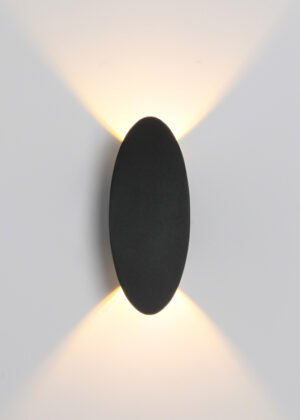Outdoor waterproof wall light